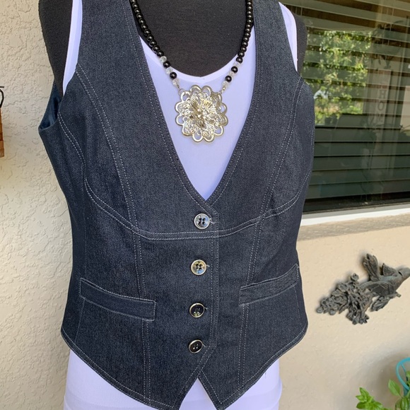Tops - Women’s Regency Denim Waistcoat Size L